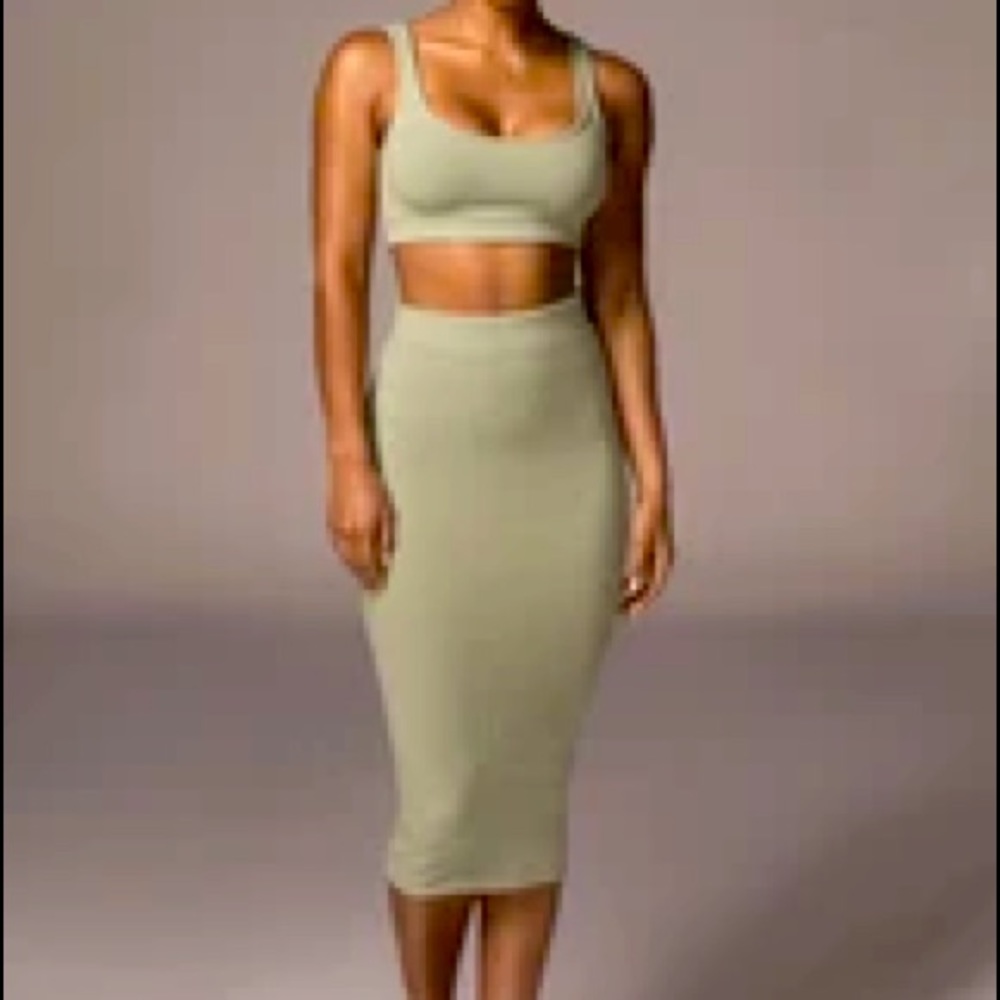 Skirt set